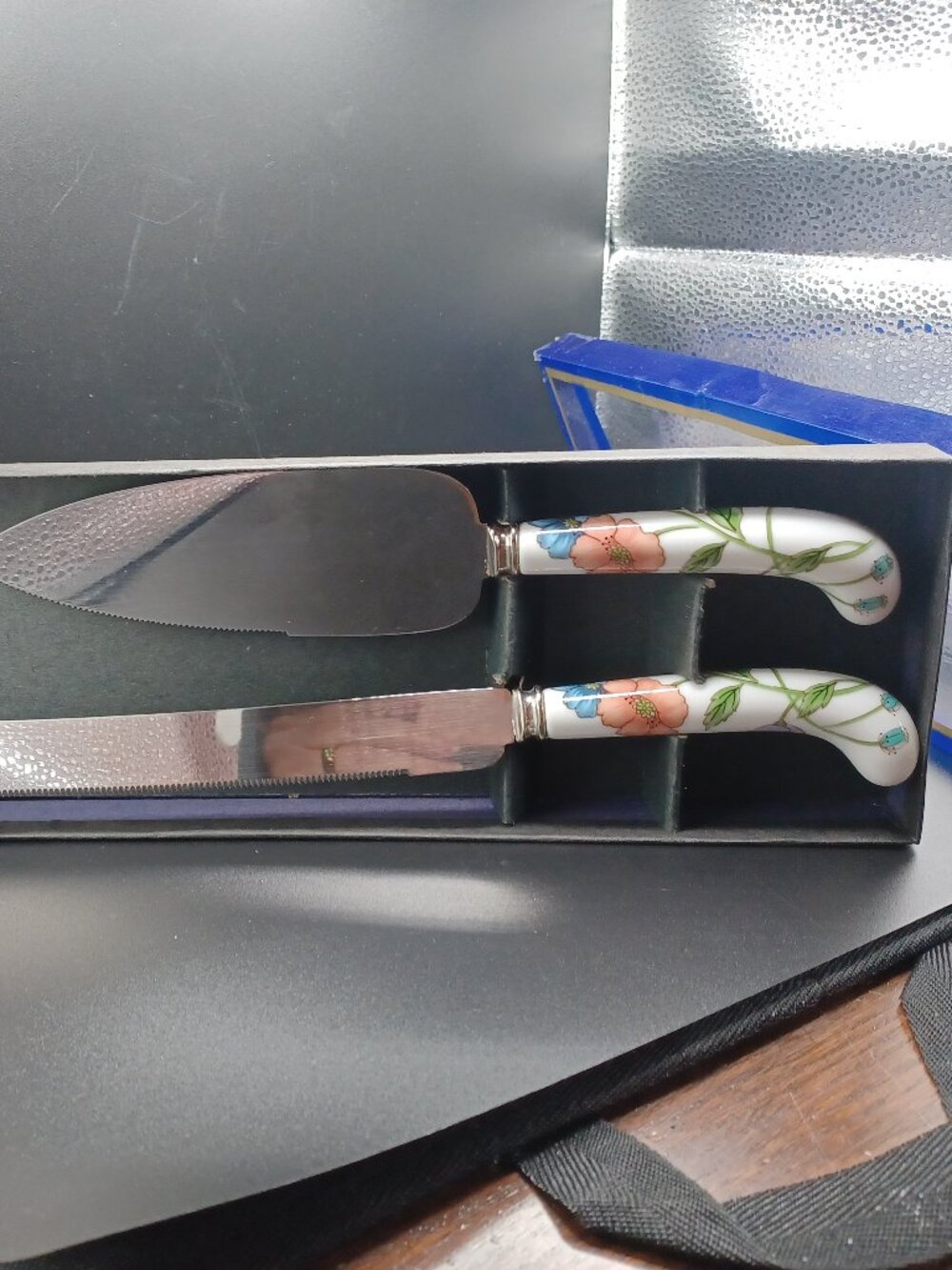Villeroy & Boch Amapola collaboration Sheffield England Cake Knife Set